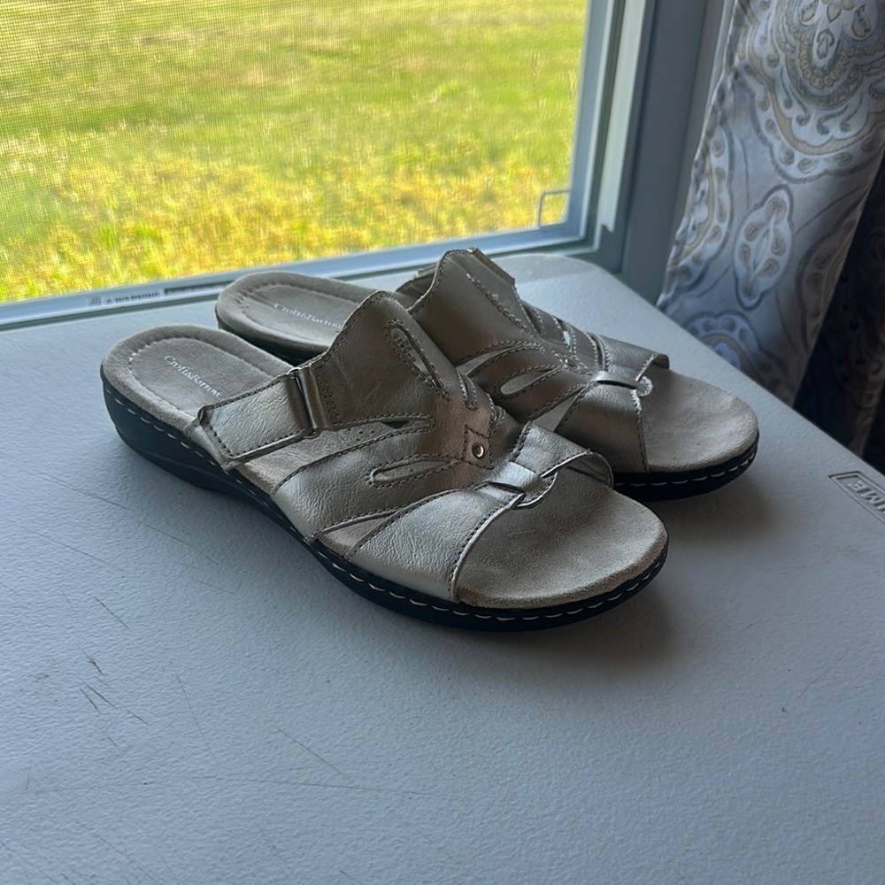 NEW Croft & Barrow Sandals Comfortable Summer Footwear - Picture 3 of 6